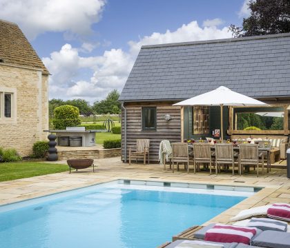 Keepers House Garden - StayCotswold