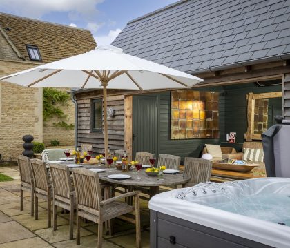 Keepers House Garden - StayCotswold