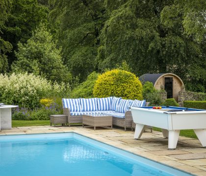 Keepers House Garden - StayCotswold