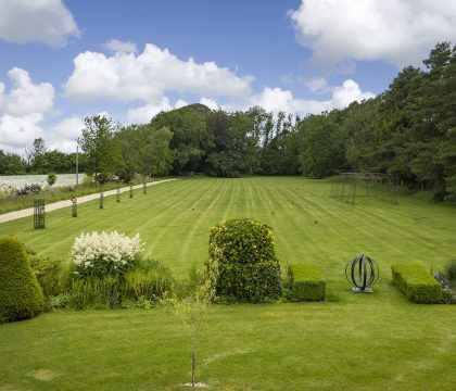 Keepers House Garden View - StayCotswold