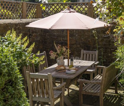 The Green Garden - StayCotswold