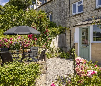 Claire's Cottage - StayCotswold
