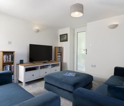 Claire's Cottage Snug - StayCotswold