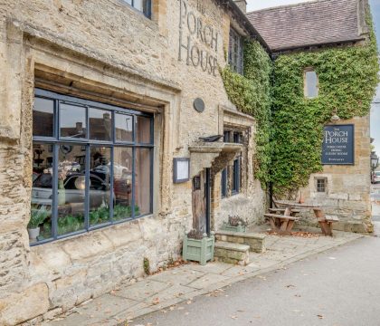 4 Wraggs Row - StayCotswold
