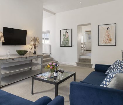 The Haven Sitting Room - StayCotswold