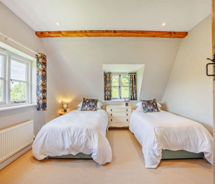 Burghfield Cottage Bedroom - StayCotswold