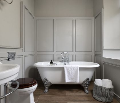 Yew Tree Farmhouse - StayCotswold