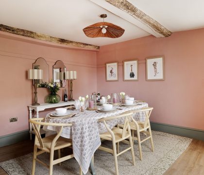 The Barley Apartment at Cowley House Dining Area - StayCotswold