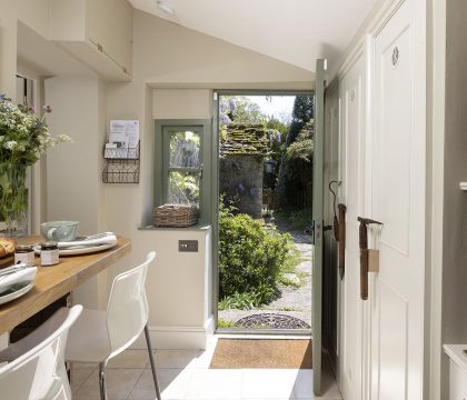 The Digs Kitchenette- StayCotswold