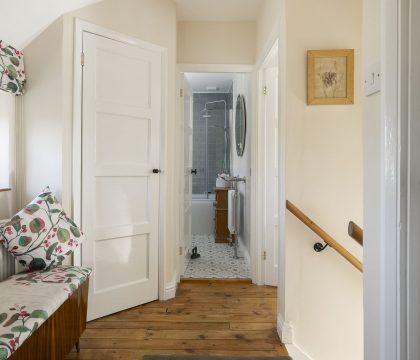 Orchard Cottage Landing - StayCotswold