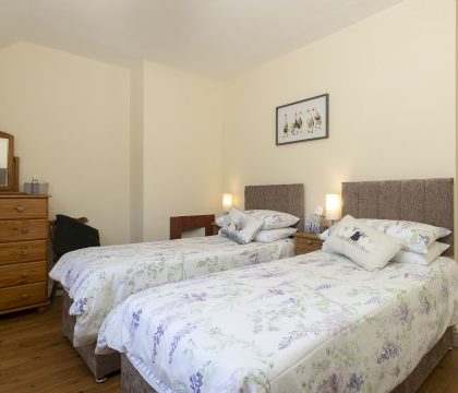 Orchard Cottage Bedroom 2 (set up as twin) - StayCotswold