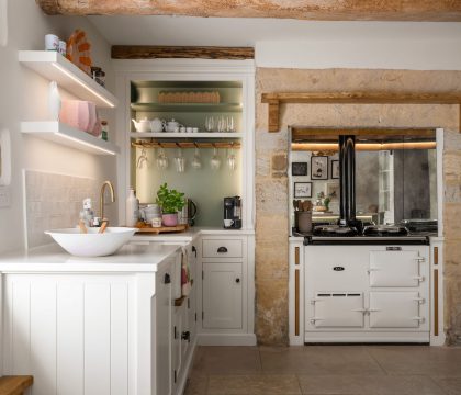 Dove Cottage Kitchen - StayCotswold