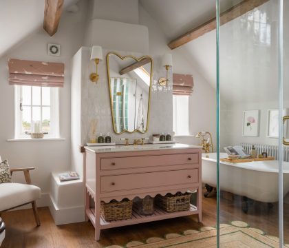 Dove Cottage Primary Bedroom Ensuite - StayCotswold