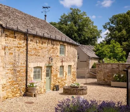 Dove Cottage - StayCotswold