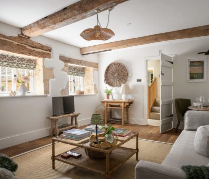 Dove Cottage Sitting Room - StayCotswold