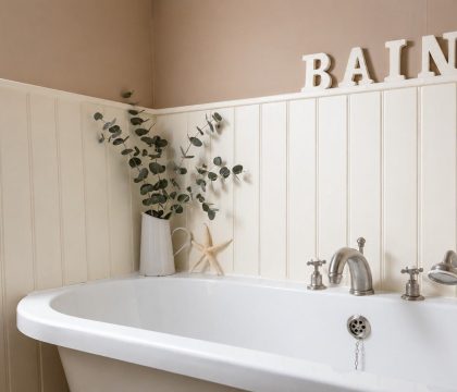 The Forge Family Bathroom - StayCotswold