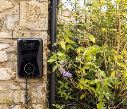 Perry Cottage Parking - StayCotswold