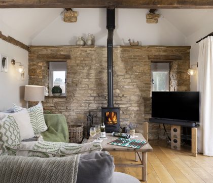 Perry Cottage Sitting Room - StayCotswold
