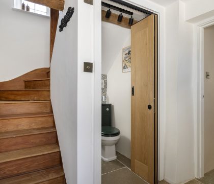 Top House WC - StayCotswold