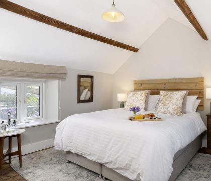 Top House Bedroom 3 - StayCotswold