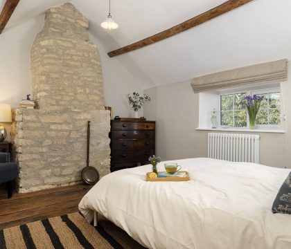 Top House Primary Bedroom - StayCotswold