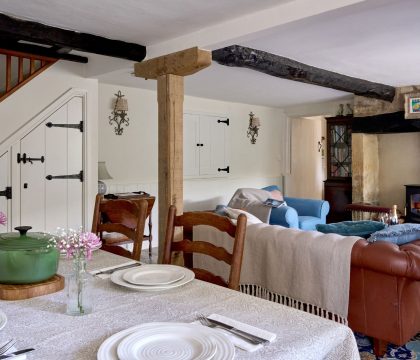 Closes Farm Cottage Dining and Living Area - StayCotswold