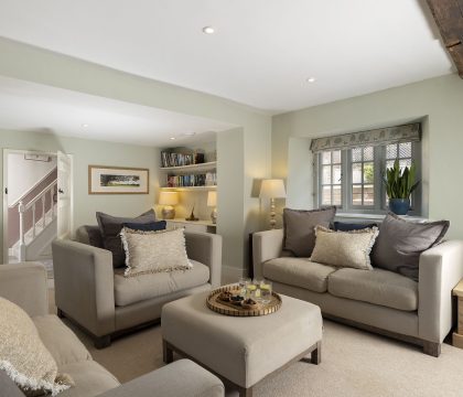 The Roarings Sitting Room - StayCotswold