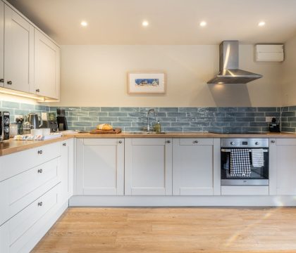 King's Cottage Kitchen - StayCotswold