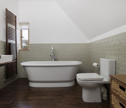 St Mary's Cottage Bedroom 2 - StayCotswold