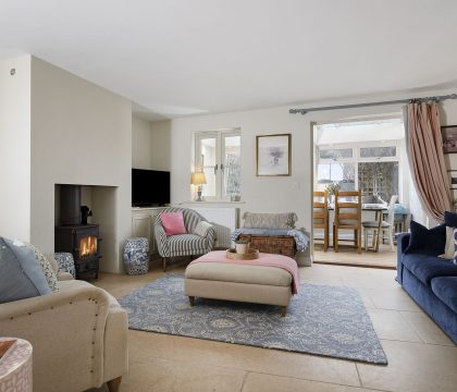 Harvey's Corner Cottage Sitting Room - StayCotswold