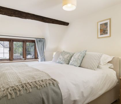 Gable Cottage - StayCotswold Bedroom 3