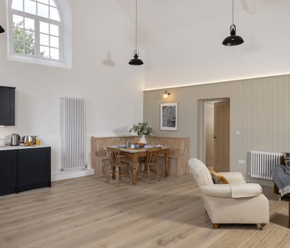 Old Methodist Chapel StayCotswold - Sitting Room
