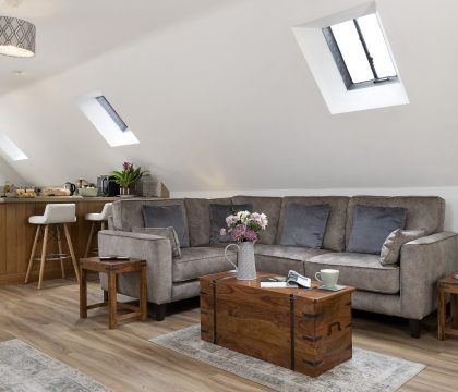 Rainbow Barns Living Area - StayCotswold