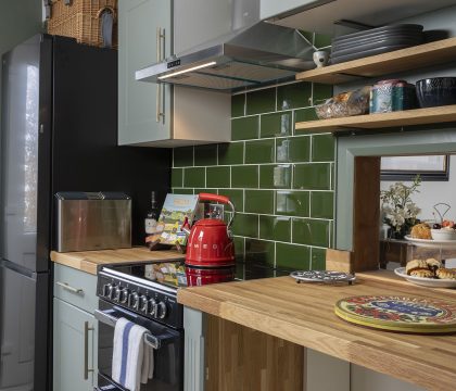 Mallard House Kitchen - StayCotswold
