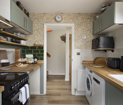 Mallard House Kitchen - StayCotswold