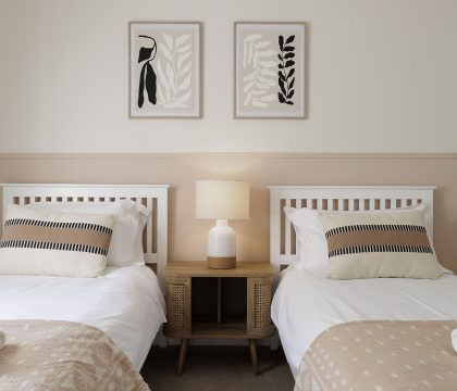 The Smithy Bedroom 2 - StayCotswold