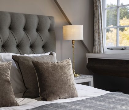 Courtyard House Primary Bedroom - StayCotswold