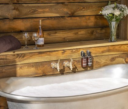 Mossy Outdoor Bath - StayCotswold