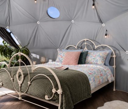 Bibury bed - StayCotswold