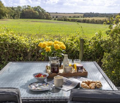 Burford deck - StayCotswold
